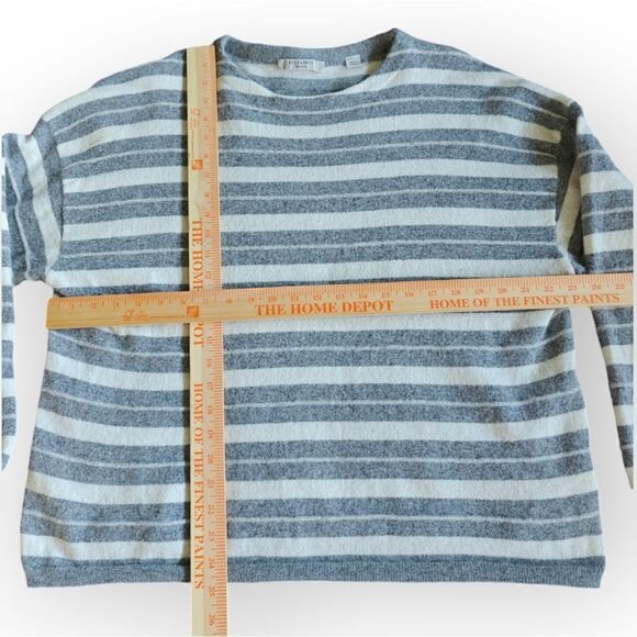 AllSaints Wool Alpaca blend Gray White Stripe Sweater size M - Picture 4 of 6